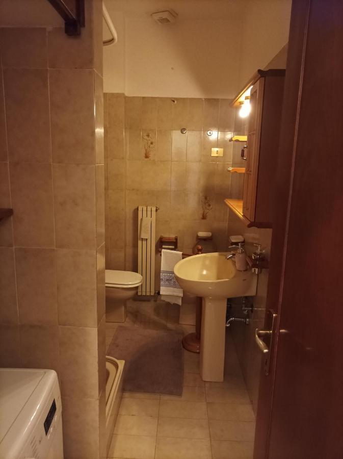 Rasna Heart Guest House ソラーノ エクステリア 写真